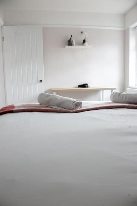 Coastal Haven In Leigh-On-Sea Lejlighed Southend-on-Sea Eksteriør billede
